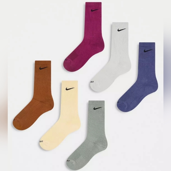 Nike every day plus cushion dri fit 6 pack color athletic socks - Picture 2 of 3